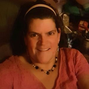 Meet your Posher, Connie